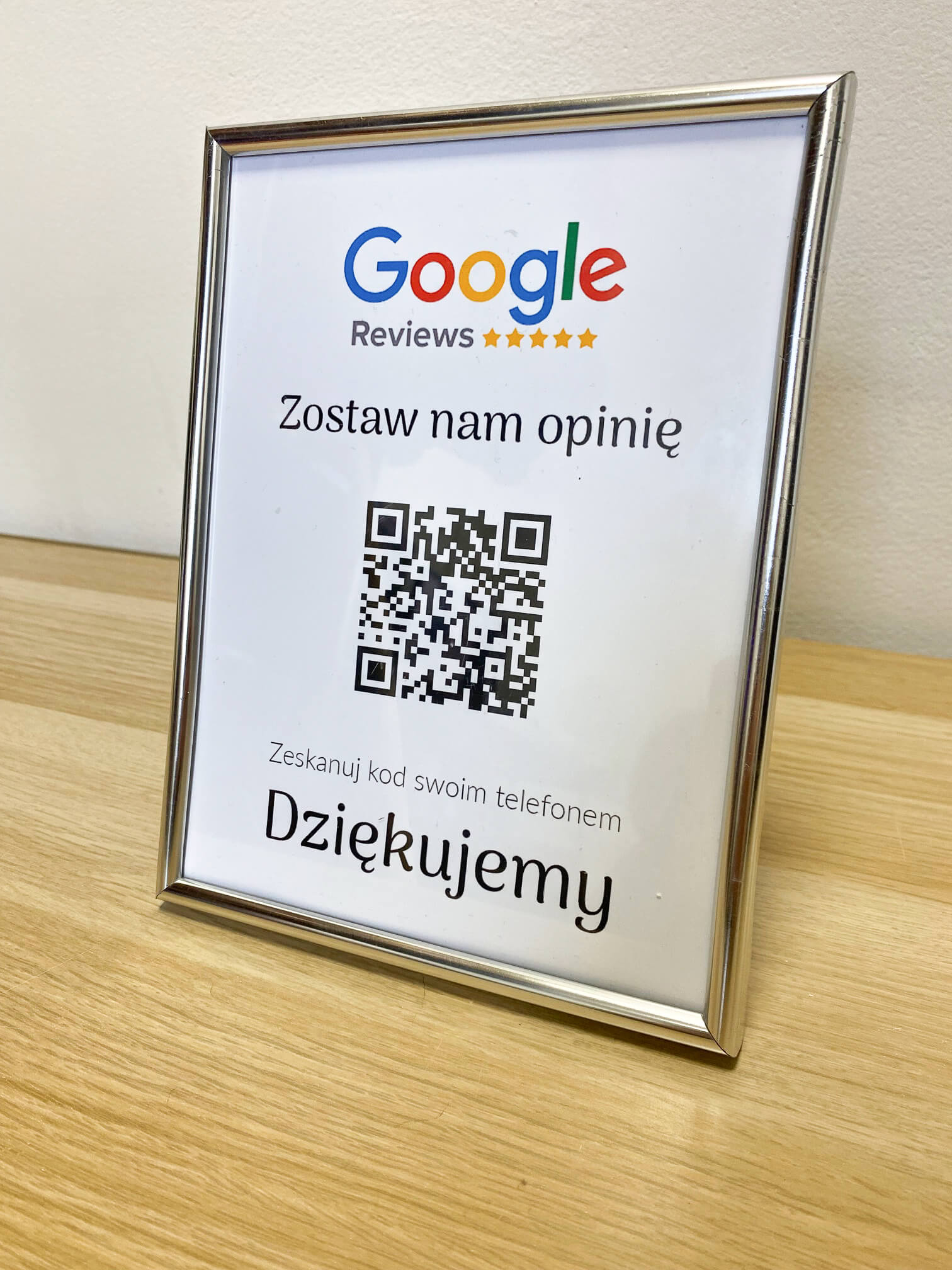 Ramka NFC z kodem QR Szablon #1 - Opinia - Srebrna A5 15x20 cm Wisząca - obrazek 3